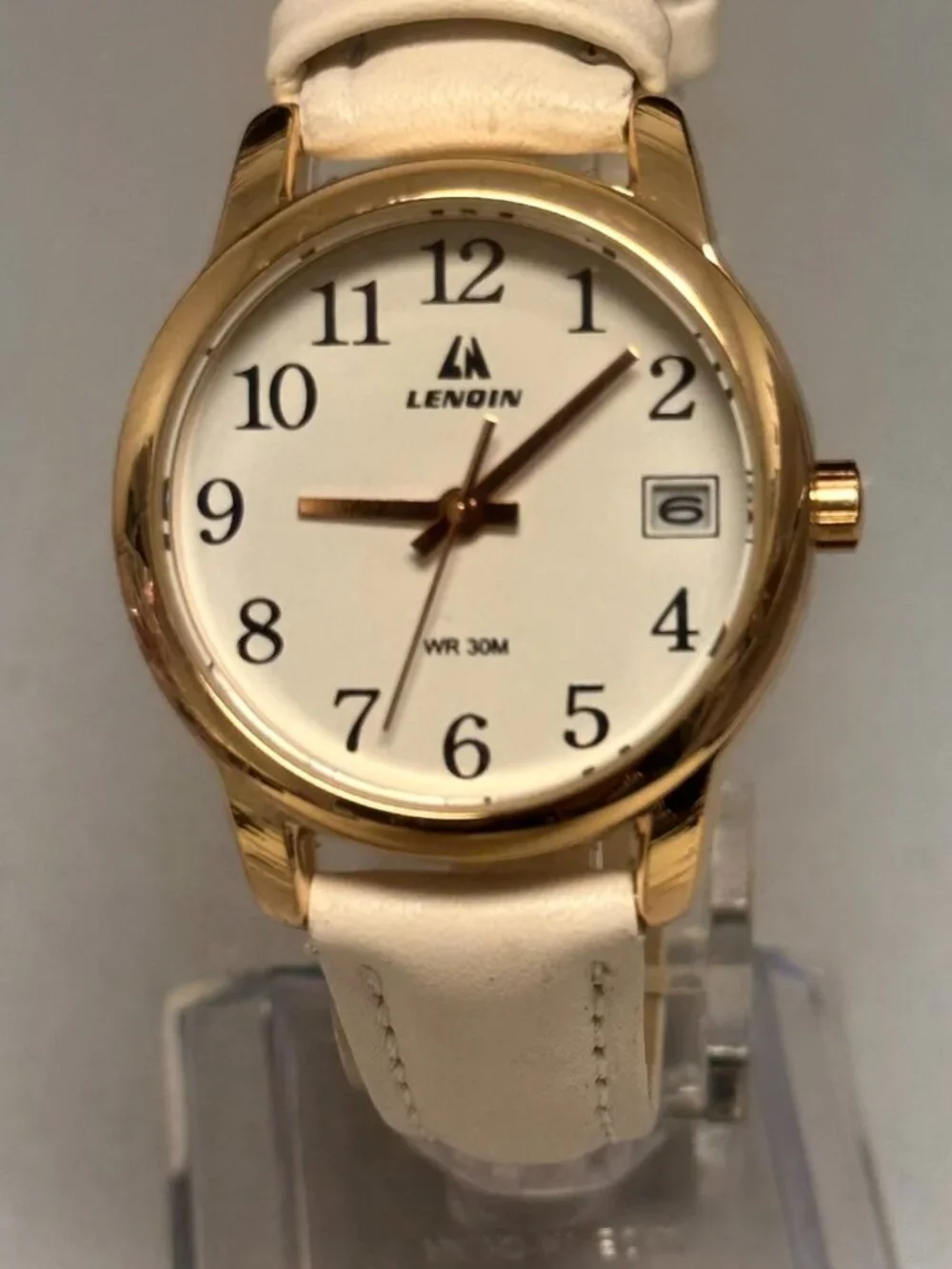 Lenqin Watch Women Gold Tone Date Window White Leather Band New Battery 9